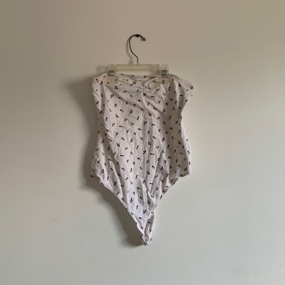 L | Forever 21 tube top bodysuit - Picture 1 of 3
